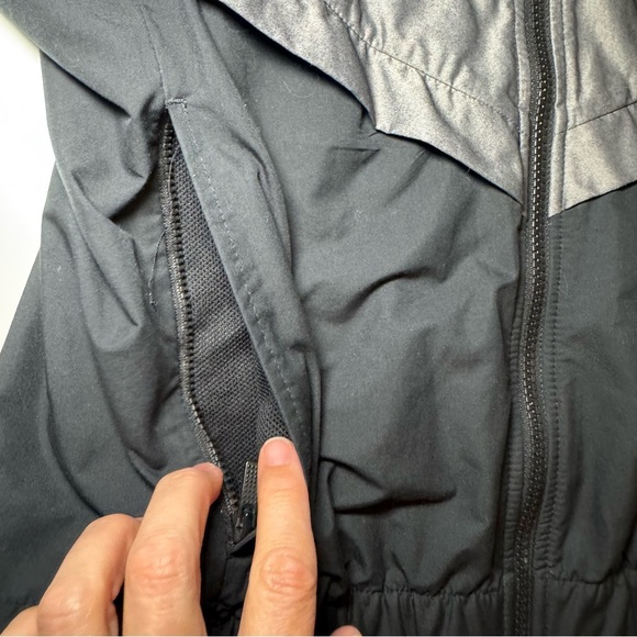 NIKE WINDRUNNER CHAMBRAY FULL ZIP Hooded JACKET Women’s size Small - Picture 6 of 11